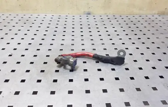 Ford Kuga II Positive cable (battery)
