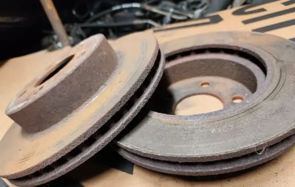 Jeep Cherokee III KJ Front brake disc