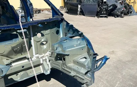 Tesla Model Y Front quarter panel 