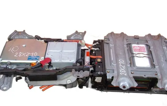 Honda Civic Hybrid / electric car battery 1E100RMX0132 LDA2