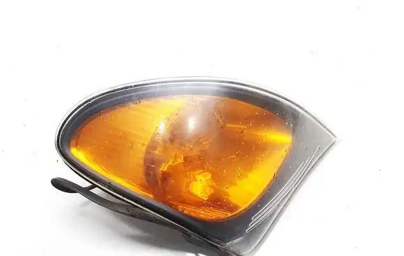 BMW 3 E46 Front indicator light 6910979 388701