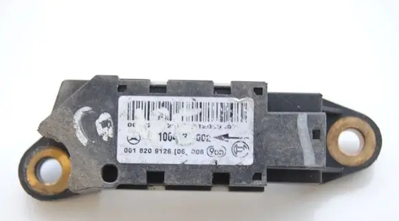 Mercedes-Benz CLK A209 C209 Airbag deployment crash/impact sensor 0018209126