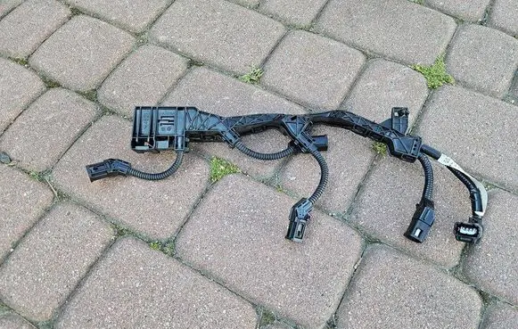 Toyota Camry VIII XV70 Plug wire 82125-33180- 8212533180 XA25A
