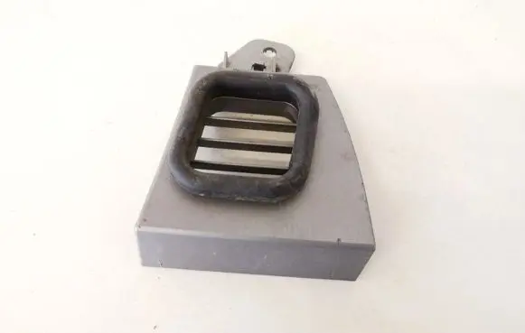 Dash center air vent grill