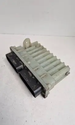 Opel Zafira A Coolant fan relay 15408375 24462346