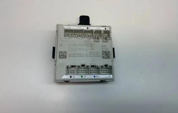 Mercedes-Benz S W223 Door control unit/module A2239009439 A2069020310