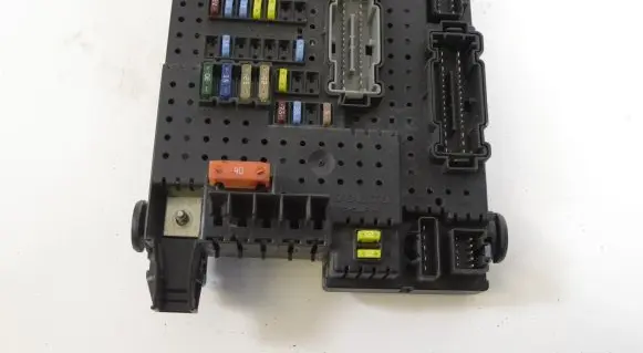 Volvo V70 Fuse box set 30765483 28044511