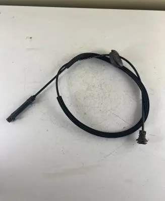 Seat Altea XL Engine bonnet/hood lock release cable 5P1823535A