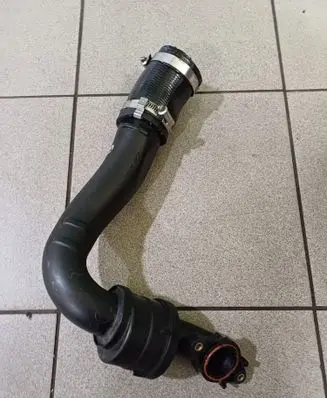 Ford Focus Intercooler hose/pipe JG916C646AC
