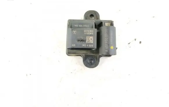 Mercedes-Benz C W204 Glow plug pre-heat relay 6519000900 6519005502