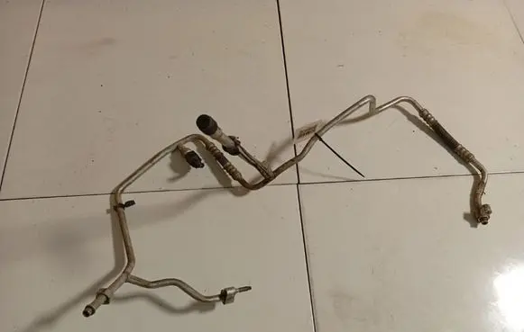 Ford Transit Air conditioning (A/C) pipe/hose 