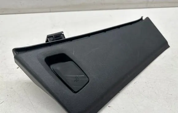 BMW iX3 G08 Trunk/boot side trim panel 7424731
