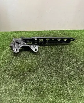 Porsche Macan (95B) Engine bonnet/hood hinges 95B823301