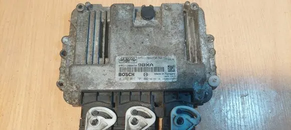 Ford Focus Engine control unit/module ECU 6M51-12A650-NA 0281011701
