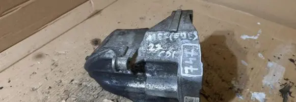 Mercedes-Benz C W204 Other engine bay part A6512230004