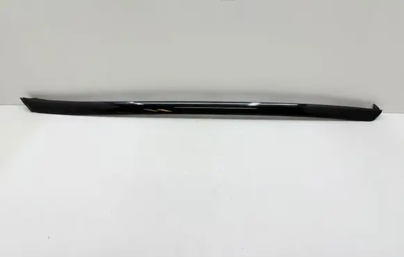 Volvo XC60 Windshield trim 31297722 30784797