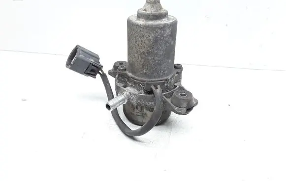 Volvo S80 Vacuum pump 6G9N2A451BB