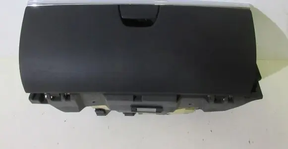 Citroen C6 Glove box set 681080026R