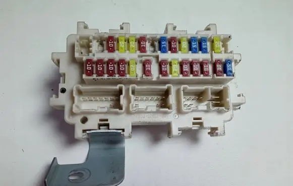 Infiniti QX70 S51 BSM Control unit 11111111