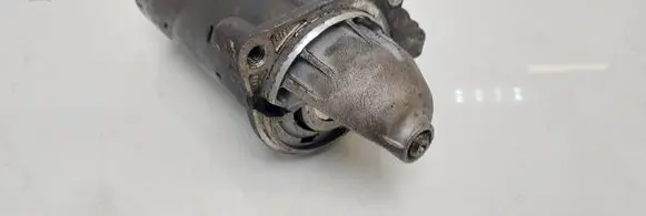 Mercedes-Benz E W211 Starter motor A0051516601 0001109250