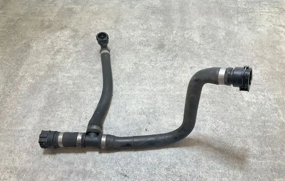 BMW 6 E63 E64 Engine coolant pipe/hose 7787456