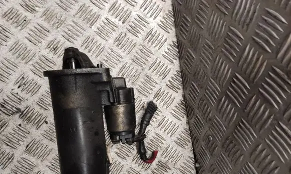 Volvo XC70 Starter motor 9187990