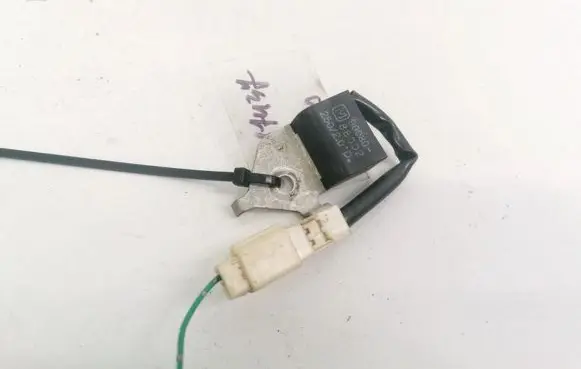 Toyota Avensis T250 Antenna control unit 9008088002 90080-88002