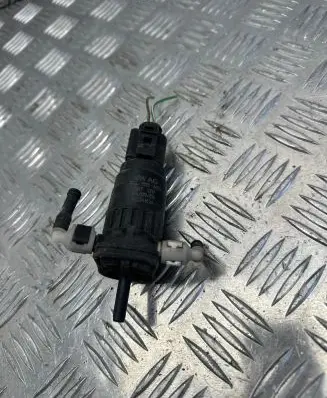 Volkswagen Golf V Windscreen/windshield washer pump 1K6955651 SC712V 4034836