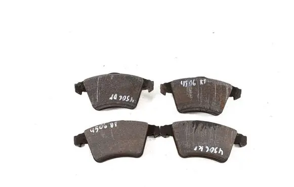 Volkswagen Transporter - Caravelle T5 Brake pads (front) 7H0698151Q