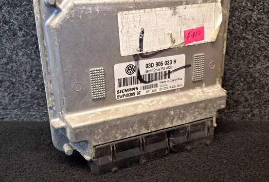Volkswagen Fox Engine control unit/module 03D906033H