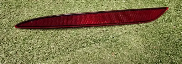 Tesla Model 3 Rear tail light reflector 1077406