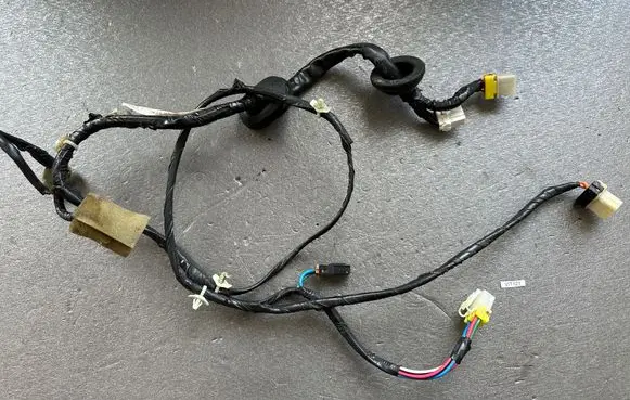 Nissan Patrol Y60 Wiring harness 2412335J10