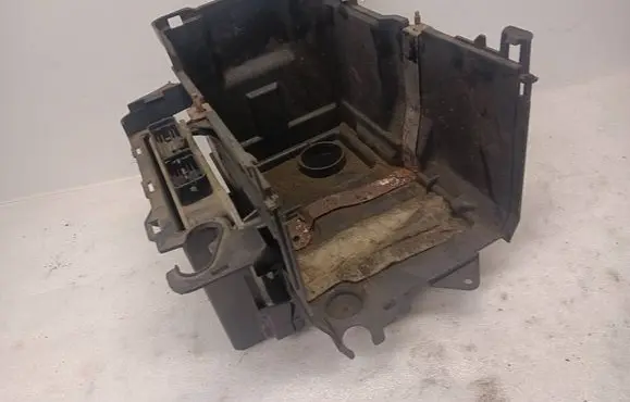Mazda 5 Battery box tray CC2956040