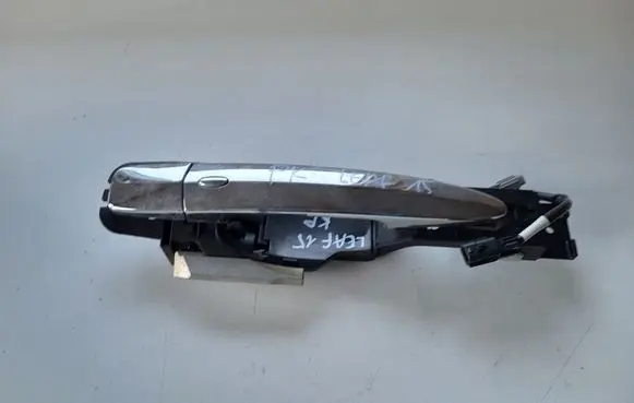 Nissan Leaf I (ZE0) Front door exterior handle