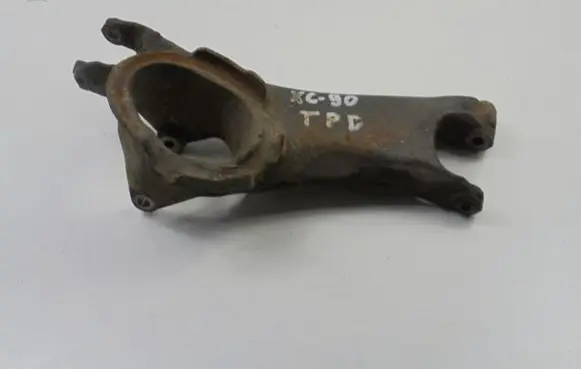 Rear upper control arm/wishbone