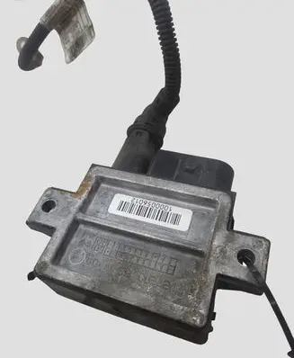 BMW 3 E90 E91 Glow plug pre-heat relay 779800005