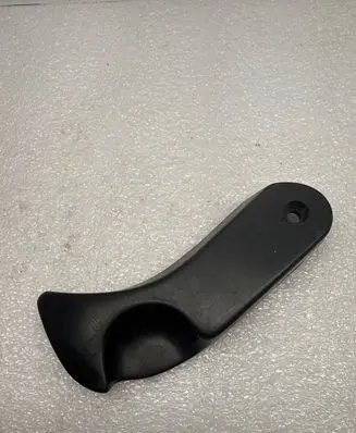 BMW 5 E39 Engine bonnet (hood) release handle 8226621
