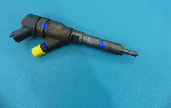 Citroen Xsara Picasso Fuel injector 0445110076 IMPRK1136650