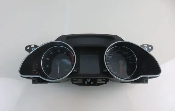 Audi A5 8T 8F Speedometer (instrument cluster) 8T0920931