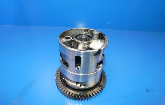 Mercedes-Benz A W176 Oil pump A6511811801 A6511810312