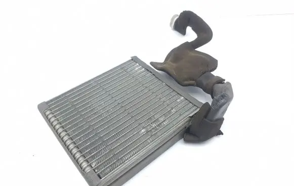 Mitsubishi Pajero Air conditioning (A/C) radiator (interior) 
