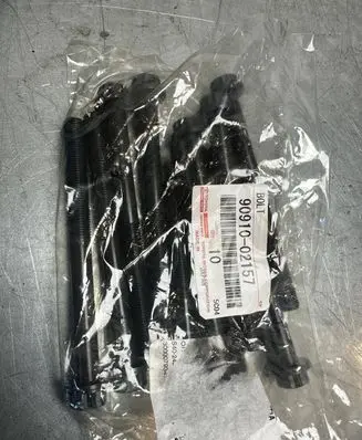 Toyota Avensis T250 Cylinder head bolts 9091002157 2AD