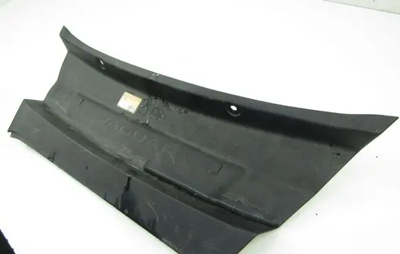 Chevrolet Meriva Engine hood trim J9D310B812DE