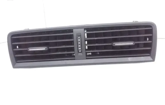 Skoda Fabia Mk3 (NJ) Dash center air vent grill 6V0820951C