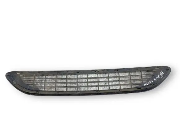 Mercedes-Benz C W203 Front bumper lower grill A2038853023