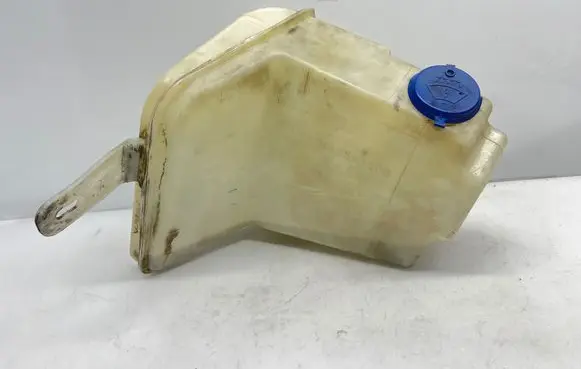 Mercedes-Benz ML W163 Windshield washer fluid reservoir/tank A1638600560