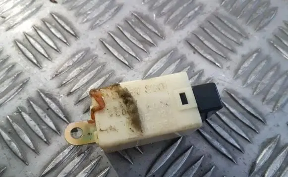 Mazda 626 Other relay GA5R67830