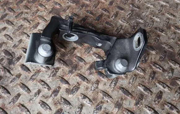 Ford Focus Rear door hinge set AM51U22801AE