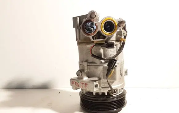 Volvo XC60 Air conditioning (A/C) compressor (pump) 31449067