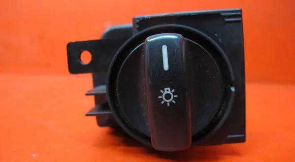 Mercedes-Benz A W169 Light switch A1695452704 B150B170B180B200